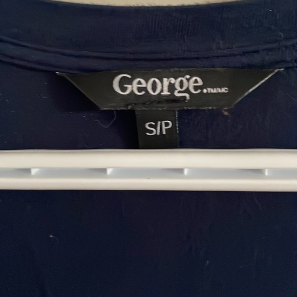 George size small puff shoulder navy 3/4 length top - Picture 2 of 3